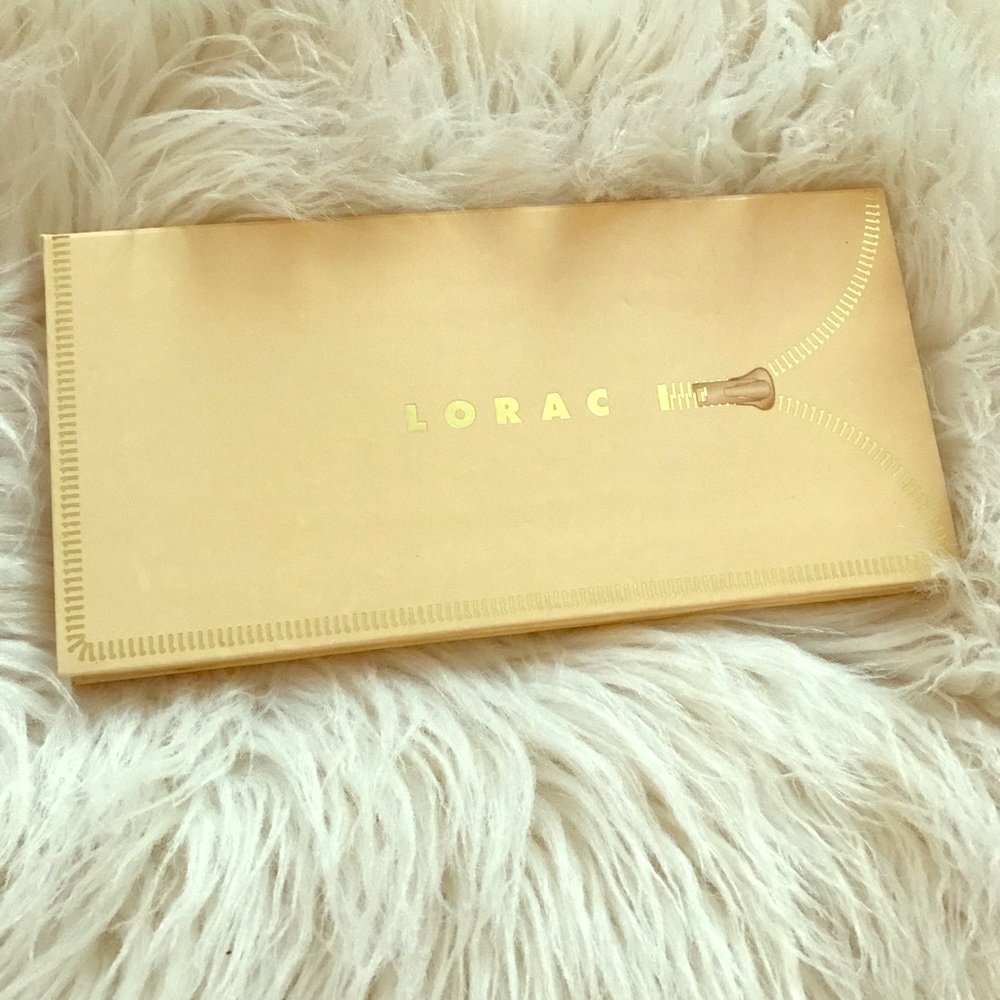 Lorac unzipped